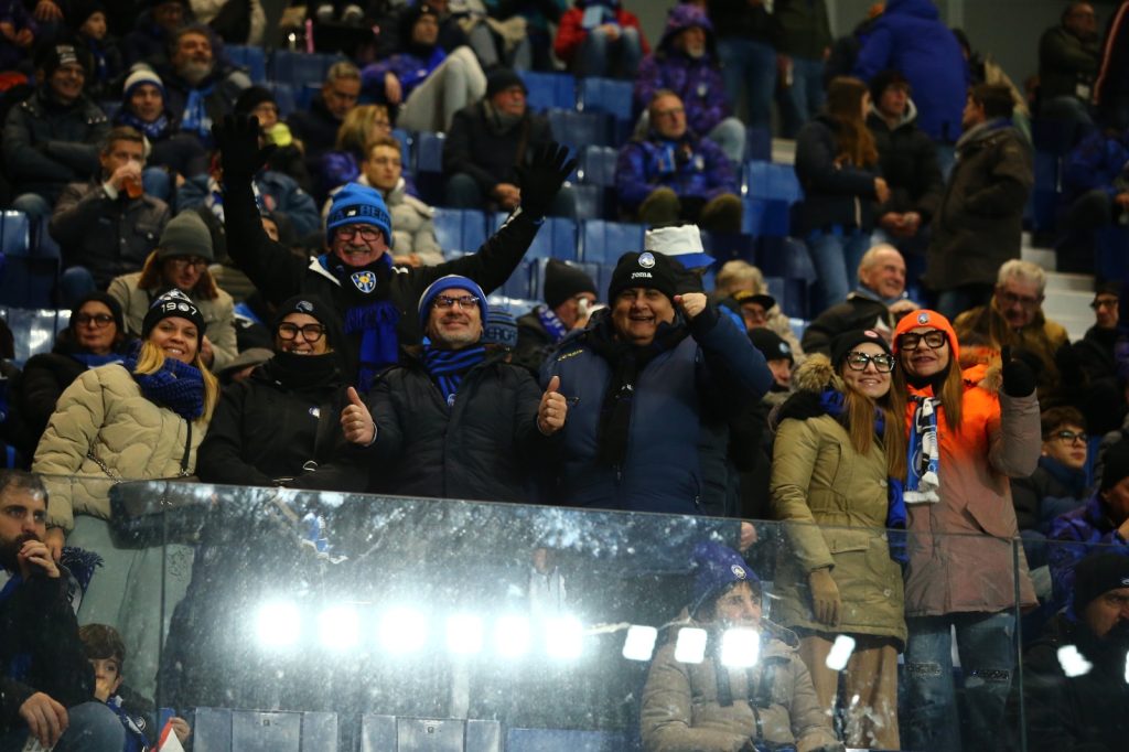 2bb3fa9b ec49 44a1 a5d1 635dc0b7ad8a