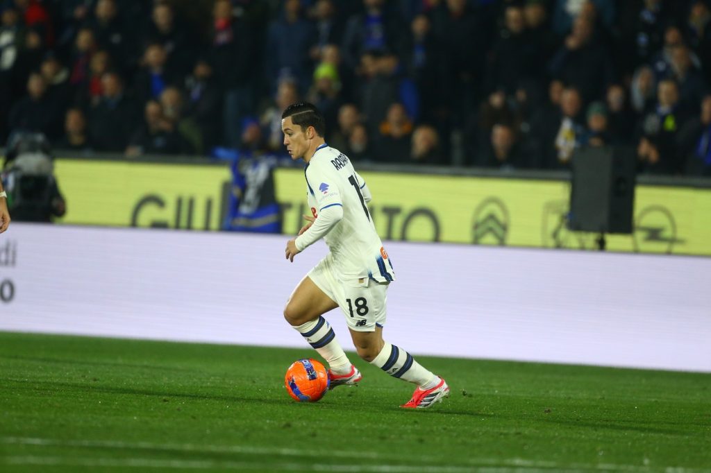 19890e05 49dc 4c14 887d e9f220a07386