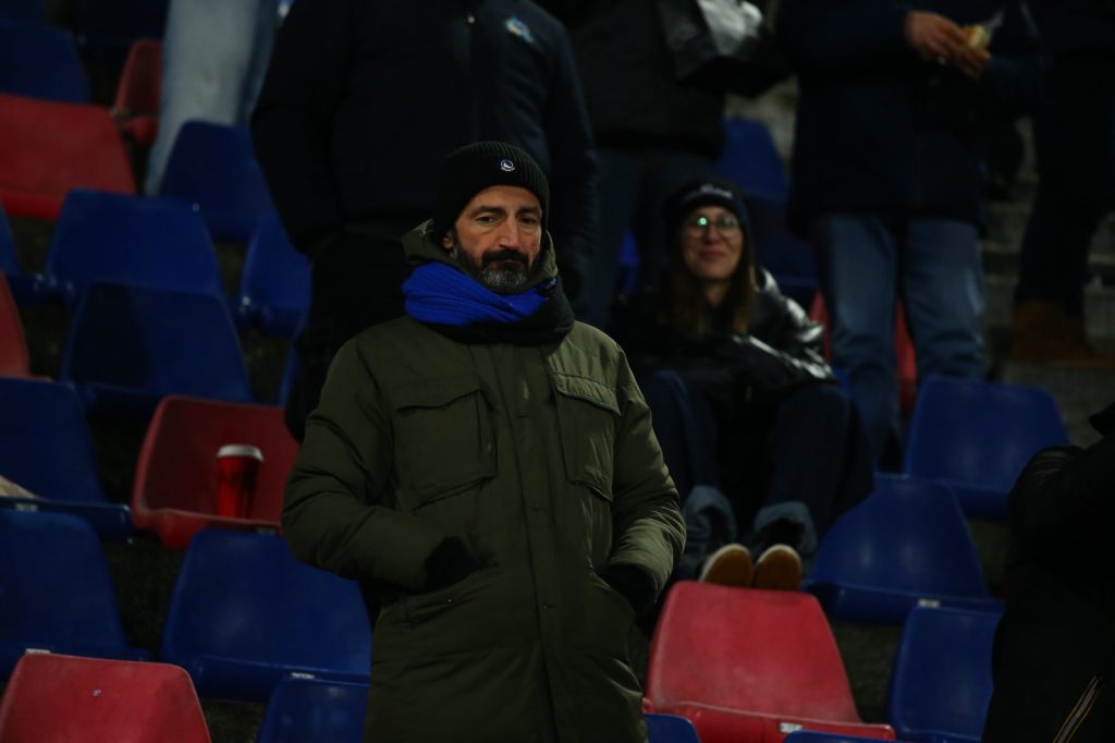 640273fb 8d5f 4ae5 83ba 662d3dfa1084