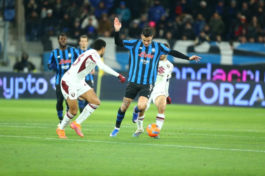 b27de2f3 ef19 4eb4 a386 27a09815265b