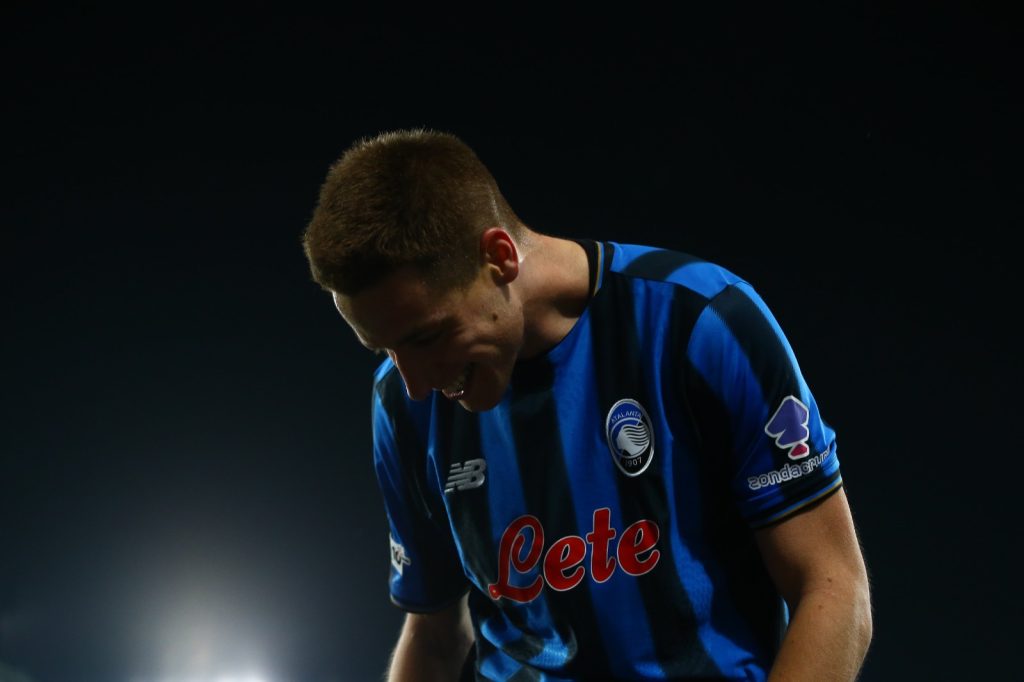 93676c74 b681 4915 8569 12d34a9b7994