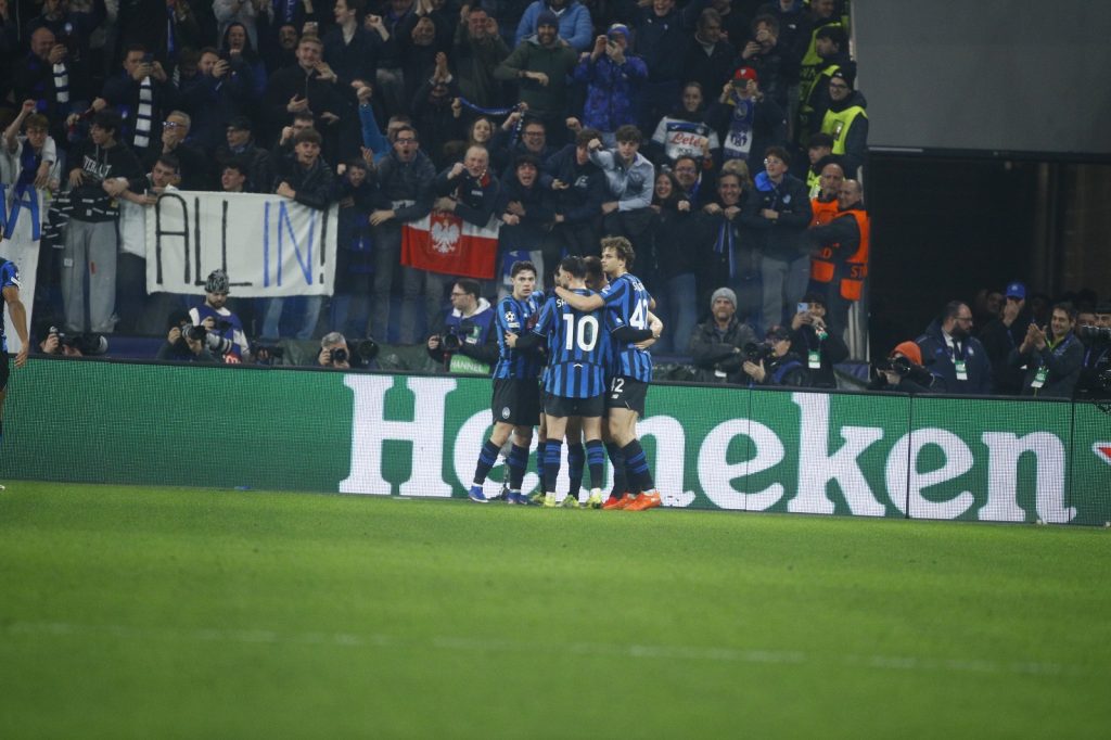 e9ad42c4 8f80 4a01 b1d8 944f215f1dec