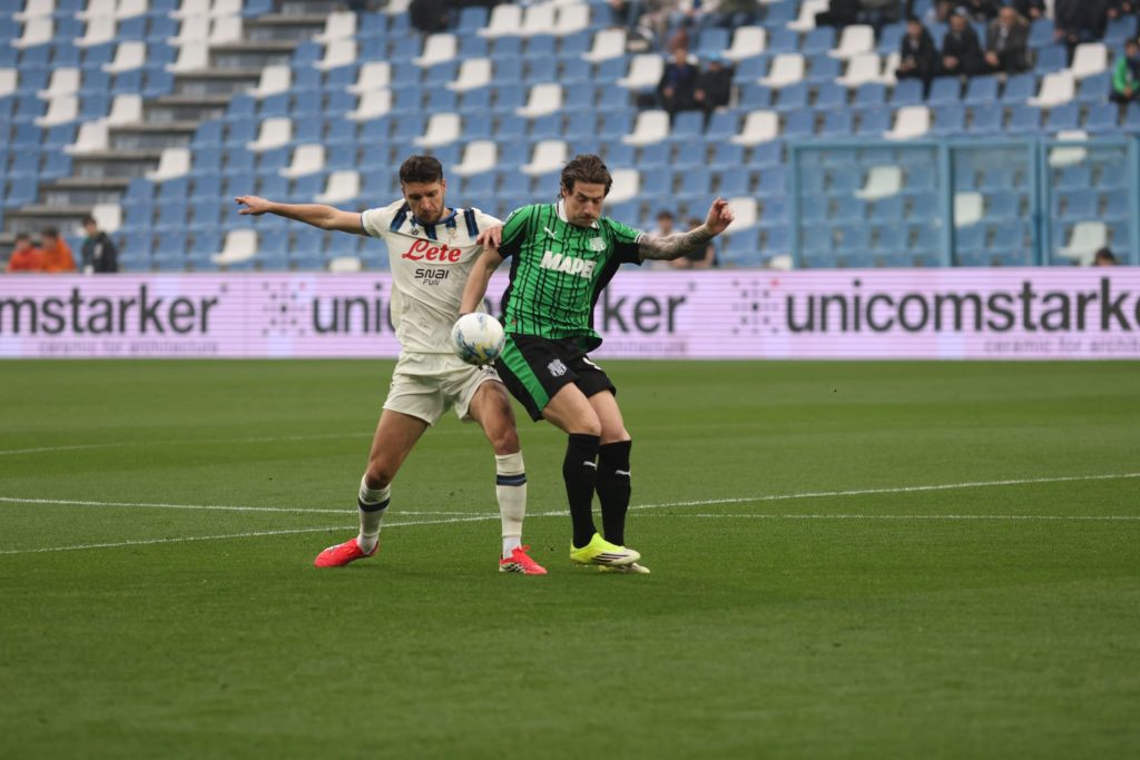 2f9de7e3 9d39 4052 8ae2 3f9160a4a3cb