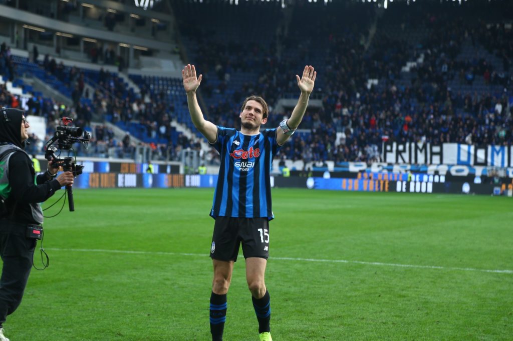 4028d18e e8b4 4d11 bd45 c6caf410f76d