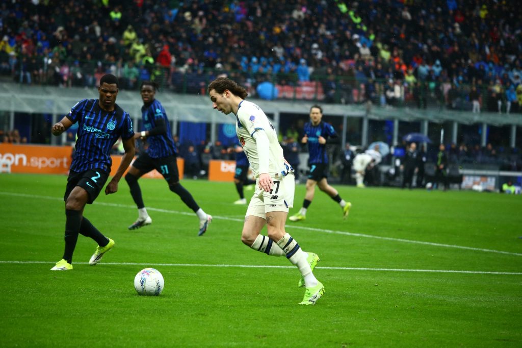 e6b190dc 7f40 4bbd 8ea2 b11416b60a89