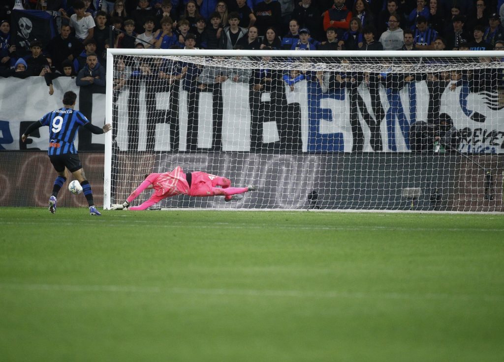 0c5df942 b8bc 4abe 8ac3 200cdbb41c32