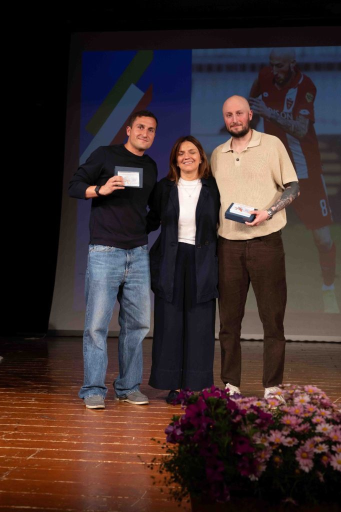 bef31dbc a882 4c9c 961e a96bde1b7b9a