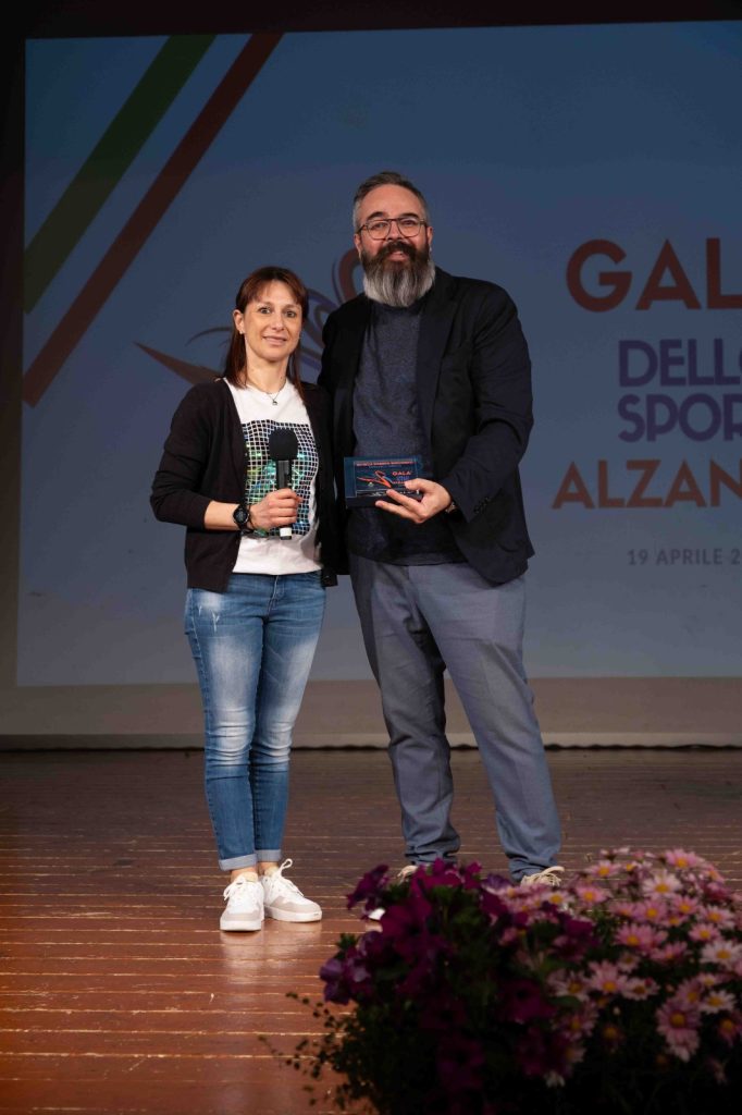 cdc61603 5435 458a 8f60 46ffd87614f2