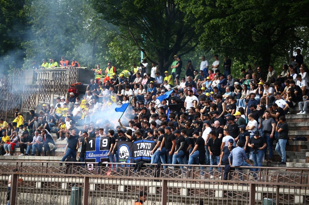 f24d95da d2b2 4073 8bb2 8e314ac422a5