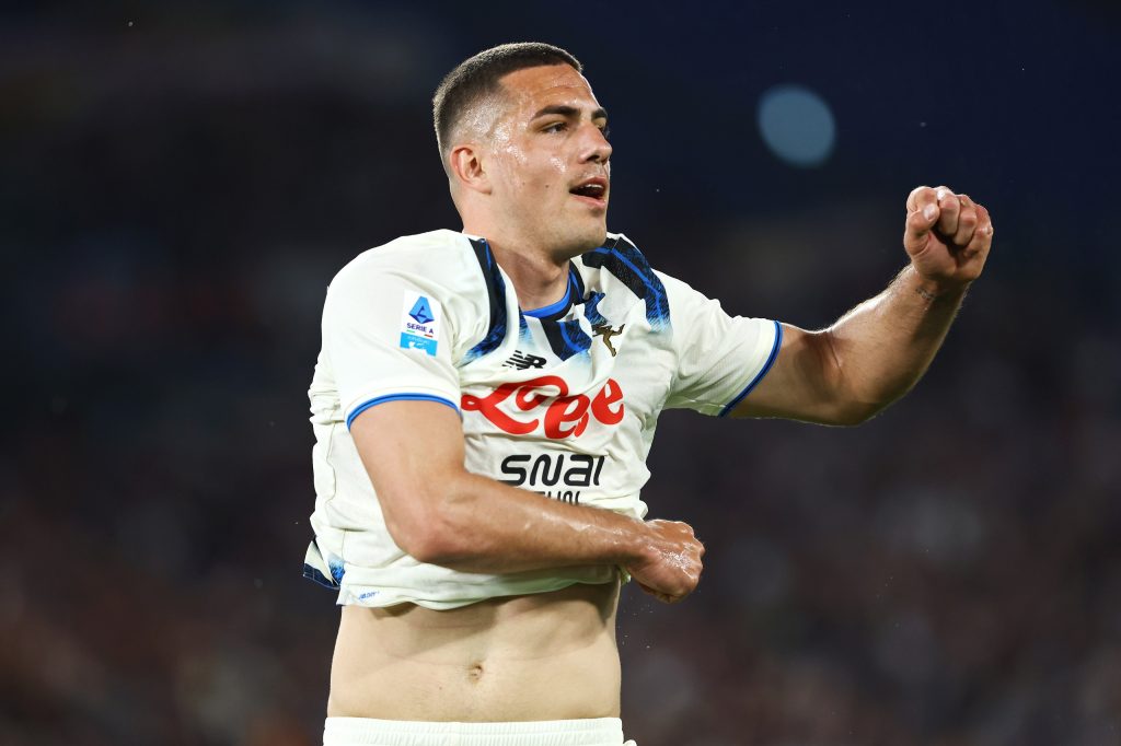 f66cfbd0 5830 4406 b760 30a0ee43bff3